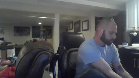 Snapshot of crm400 chatting on October 2025 01:13:02 AM billybasement online show from October 2025 01:13:02 AM