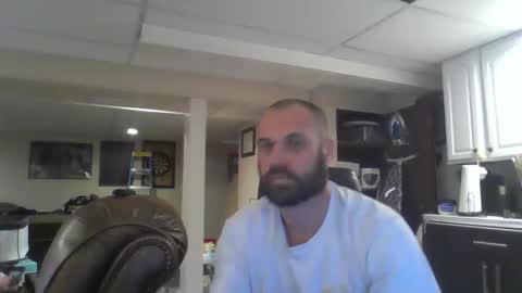 Snapshot of crm400 chatting on October 2025 12:27:01 AM billybasement online show from October 2025 12:27:01 AM