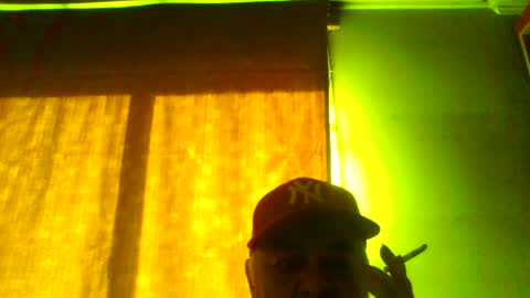Snapshot of crmperez chatting on June 2026 06:53:02 PM crmperez online show from June 2026 06:53:02 PM