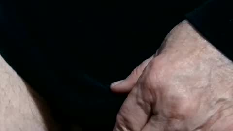 crockerbear11 online show from March 2026 04:47:01 PM