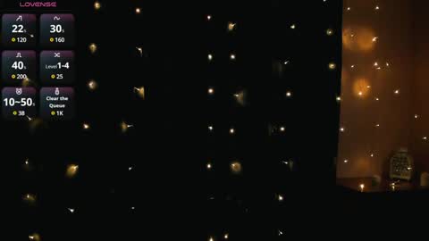 Snapshot of cross_the_line chatting on December 2024 10:21:01 AM xx Amina xx online show from December 2024 10:21:01 AM