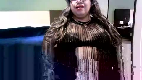 Linda Cross online show from October 2025 02:03:02 AM