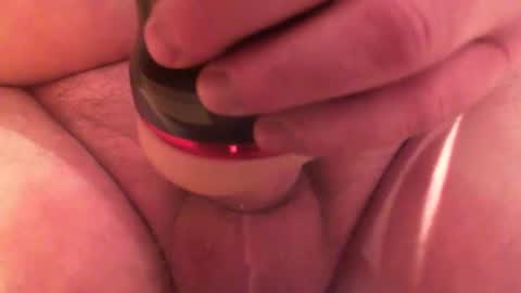 crowning85 online show from December 2024 12:59:02 PM