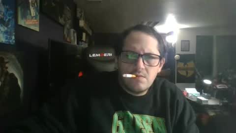 Snapshot of crunchy2hott1287 chatting on January 2025 07:53:01 PM crunchy2hott1287 online show from January 2025 07:53:01 PM