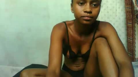 crush069 online show from November 2025 06:13:01 AM