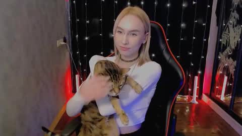 crybambi online show from February 2026 05:56:02 AM