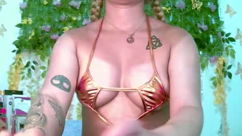 crysrus online show from June 2026 12:42:02 PM