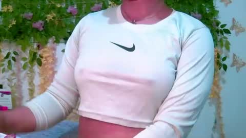 crysrus online show from June 2026 01:52:02 AM