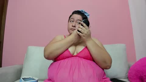 Cryss online show from March 2026 07:18:02 PM