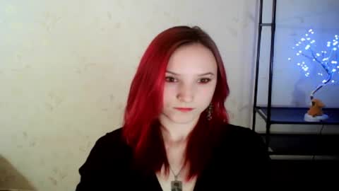 crystal_carnation online show from May 2026 07:41:02 PM