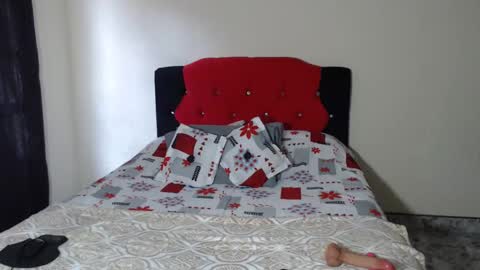   Crystal  Milf online show from September 2025 04:51:02 PM