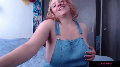 Crystal shadow online show from November 2025 02:11:01 PM