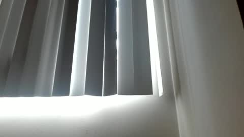 Snapshot of crystal_starx chatting on June 2026 06:17:02 PM Crystal Blaze online show from June 2026 06:17:02 PM