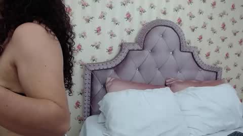 Snapshot of crystal_watson0 chatting on March 2026 02:21:02 PM Milf Latina online show from March 2026 02:21:02 PM