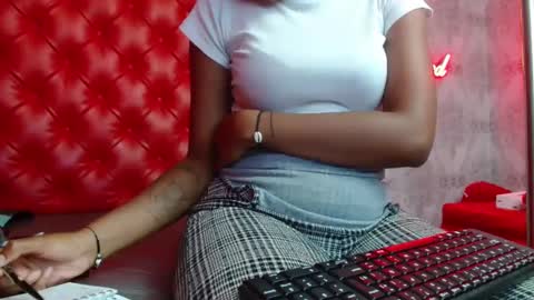 Crystal online show from January 2025 02:29:01 AM