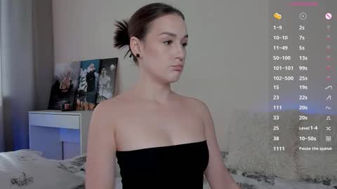 Snapshot of crystalcandies chatting on October 2025 08:23:01 AM Arina online show from October 2025 08:23:01 AM