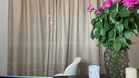 Snapshot of crystalfever_ chatting on June 2026 07:53:02 PM Mary online show from June 2026 07:53:02 PM