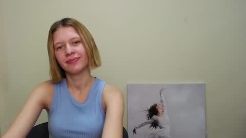 Stella online show from December 2024 10:06:02 AM