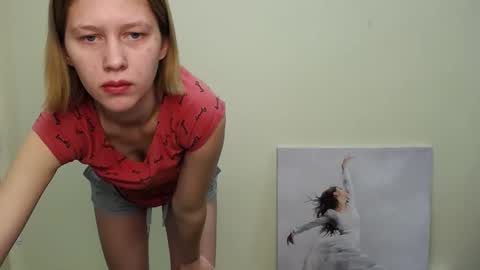 Stella online show from December 2024 07:17:02 AM