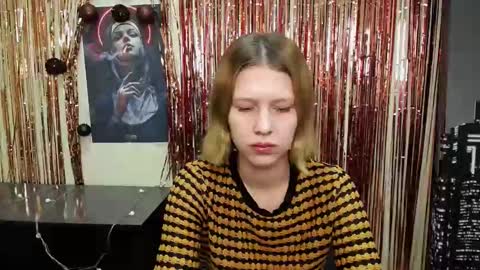 Stella online show from January 2025 12:20:01 PM