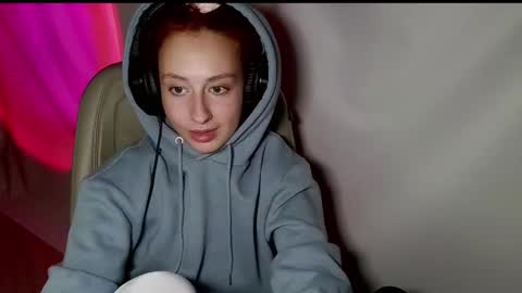 Snapshot of crystallkris chatting on December 2024 05:26:01 AM Kristina online show from December 2024 05:26:01 AM