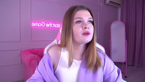 Crystal online show from January 2025 06:24:01 AM