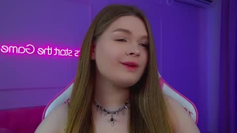 Snapshot of crystallyons chatting on March 2026 06:19:02 AM Crystal online show from March 2026 06:19:02 AM