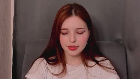 Snapshot of crystalrossy chatting on February 2026 04:11:02 PM Morry online show from February 2026 04:11:02 PM