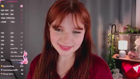 Snapshot of crystalrossy chatting on March 2026 05:19:02 PM Morry online show from March 2026 05:19:02 PM