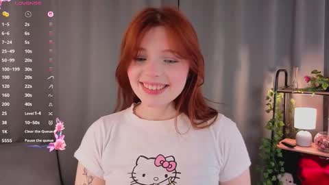 Snapshot of crystalrossy chatting on March 2026 02:31:02 PM Morry online show from March 2026 02:31:02 PM