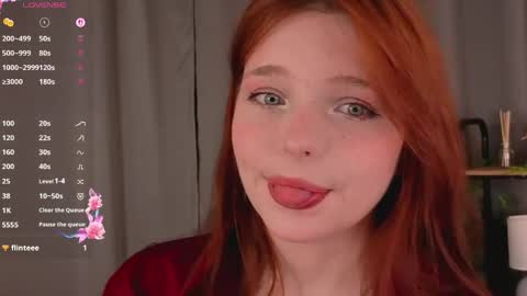 Snapshot of crystalrossy chatting on March 2026 02:06:02 PM Morry online show from March 2026 02:06:02 PM