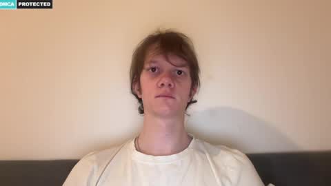 Snapshot of cube93 chatting on April 2026 09:37:02 PM cube93 online show from April 2026 09:37:02 PM