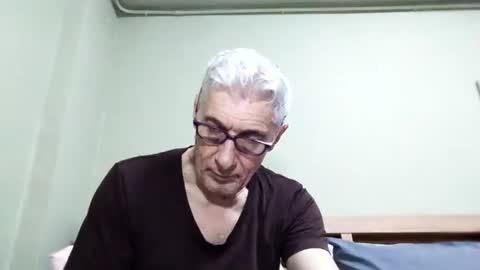 BIG UNCUT HARD COCK online show from October 2025 12:33:02 AM
