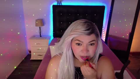 Snapshot of cuckoldlover69_ chatting on December 2024 04:00:02 AM cuckoldlover69_ online show from December 2024 04:00:02 AM