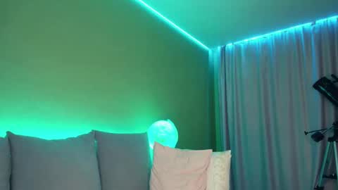 Alexia online show from January 2025 02:19:02 PM