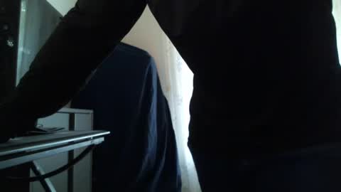 cuddlebeardeluxe online show from October 2025 01:25:01 PM