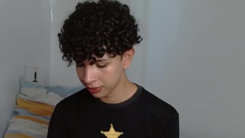 Cuddly online show from December 2024 08:04:01 PM