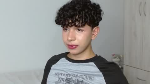 Cuddly online show from February 2025 07:08:02 PM