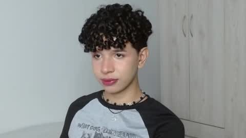 Cuddly online show from February 2025 05:18:02 PM