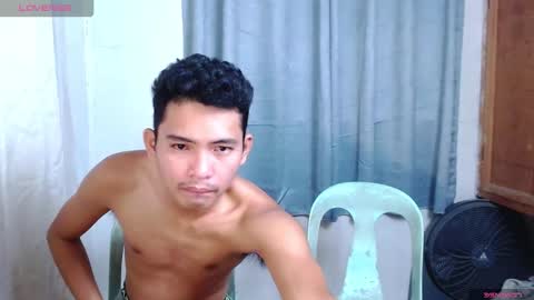 Snapshot of cum2myworld_ chatting on May 2026 07:08:01 PM cum2myworld_ online show from May 2026 07:08:01 PM