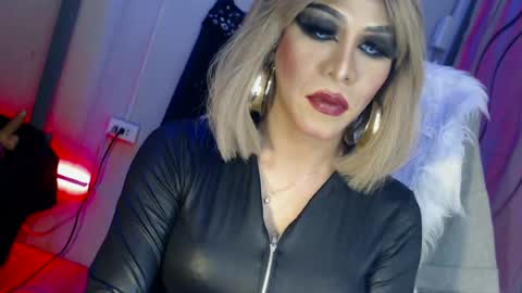 Snapshot of cum_4youbaby chatting on June 2026 09:29:01 AM CUMMELA SLUTI online show from June 2026 09:29:01 AM