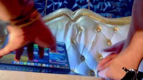 Snapshot of cum_all_over_mmee chatting on September 2025 08:31:02 PM im KIM new girl to spoil online show from September 2025 08:31:02 PM