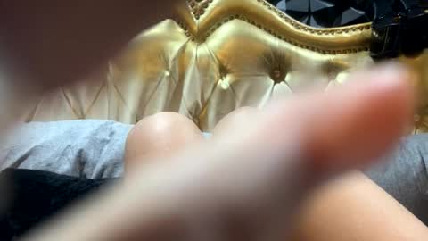 Snapshot of cum_all_over_mmee chatting on October 2025 03:07:01 PM im KIM new girl to spoil online show from October 2025 03:07:01 PM