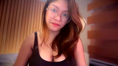 Snapshot of cum_all_over_mmee chatting on April 2026 03:31:02 AM im KIM new girl to spoil online show from April 2026 03:31:02 AM