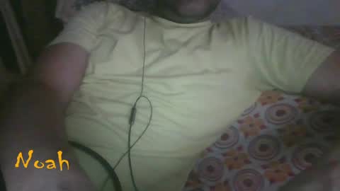 Snapshot of cum_l chatting on April 2026 09:18:01 AM Noha online show from April 2026 09:18:01 AM