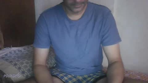 Snapshot of cum_l chatting on April 2026 07:24:01 AM Noha online show from April 2026 07:24:01 AM