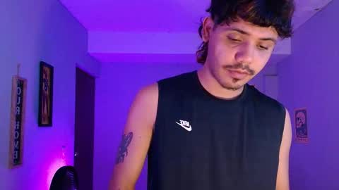 DAVID online show from April 2026 07:58:02 PM