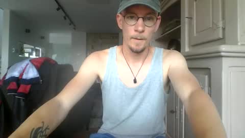 Snapshot of cum_swallow_bi chatting on May 2026 09:58:01 AM cum_swallow_bi online show from May 2026 09:58:01 AM