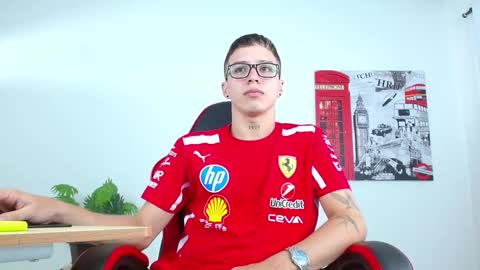 Snapshot of cumandres chatting on September 2025 02:05:02 PM cumandres online show from September 2025 02:05:02 PM