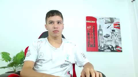 Snapshot of cumandres chatting on September 2025 02:07:02 PM cumandres online show from September 2025 02:07:02 PM